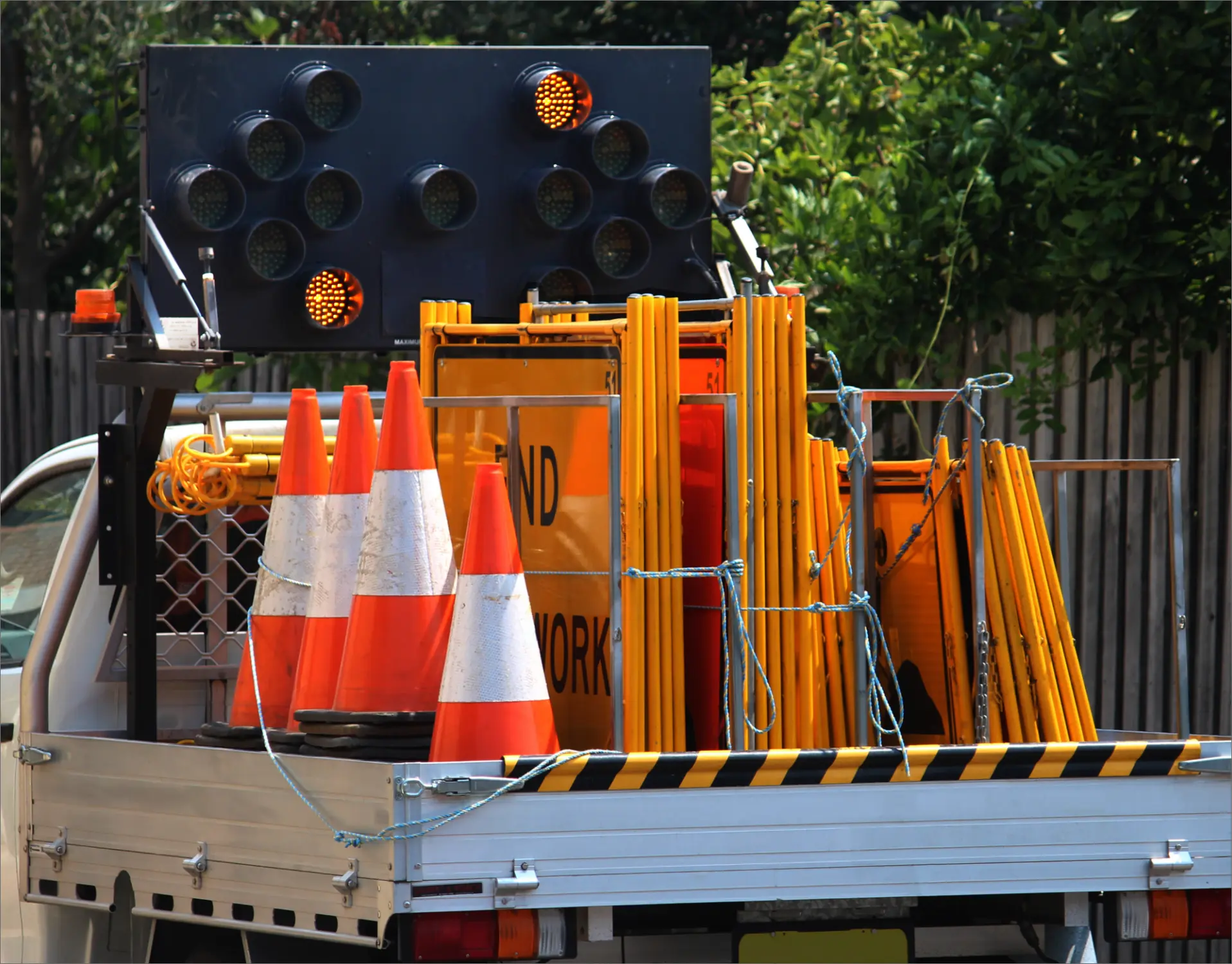 Groupe Newtown | Services de signalisation | Camion | signaux